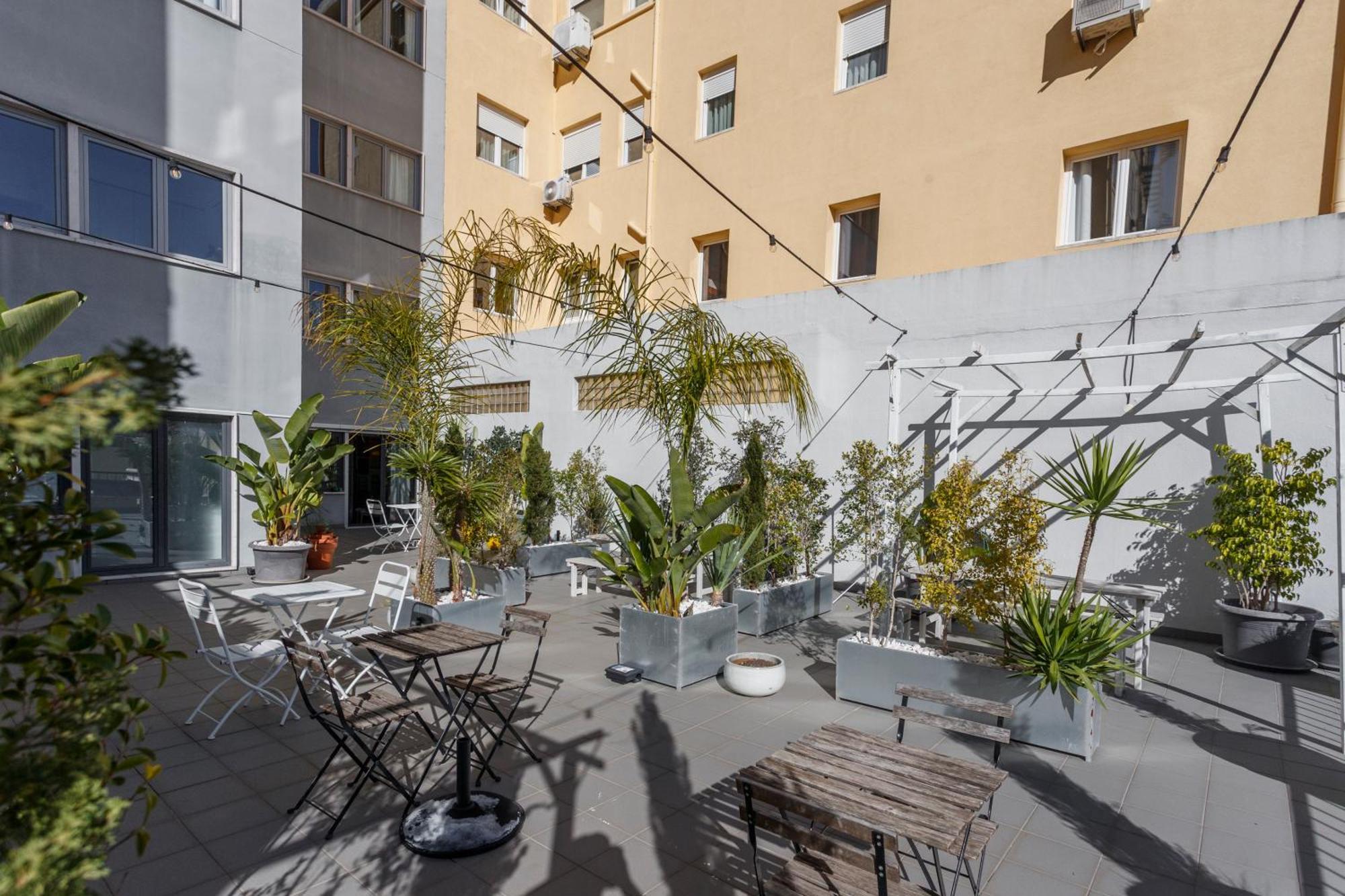 Expresso Martinis In Lisbon By Misha'S Place 4C Екстер'єр фото